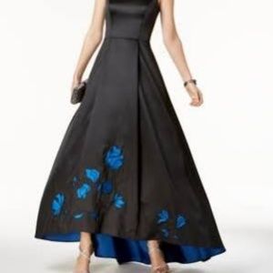 Xscape satin prom wedding gown dress pockets